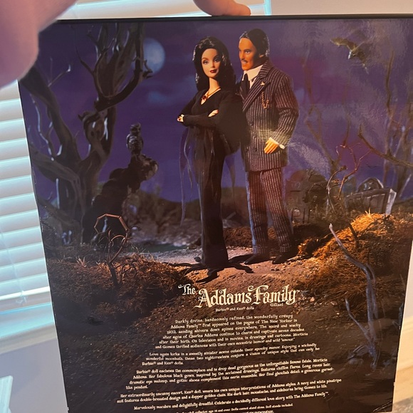 The Addams Family Barbie Giftset - Picture 6 of 11